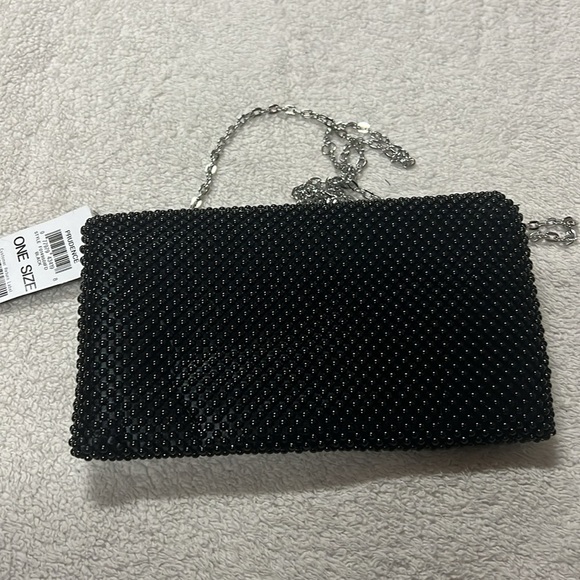 I.N.C. INTERNATIONAL CONCEPTS Prudence Shiny Mesh Clutch - Picture 5 of 7